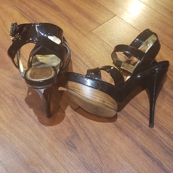PRICE DROP! 💥 BEBE strappy heels - Picture 3 of 5